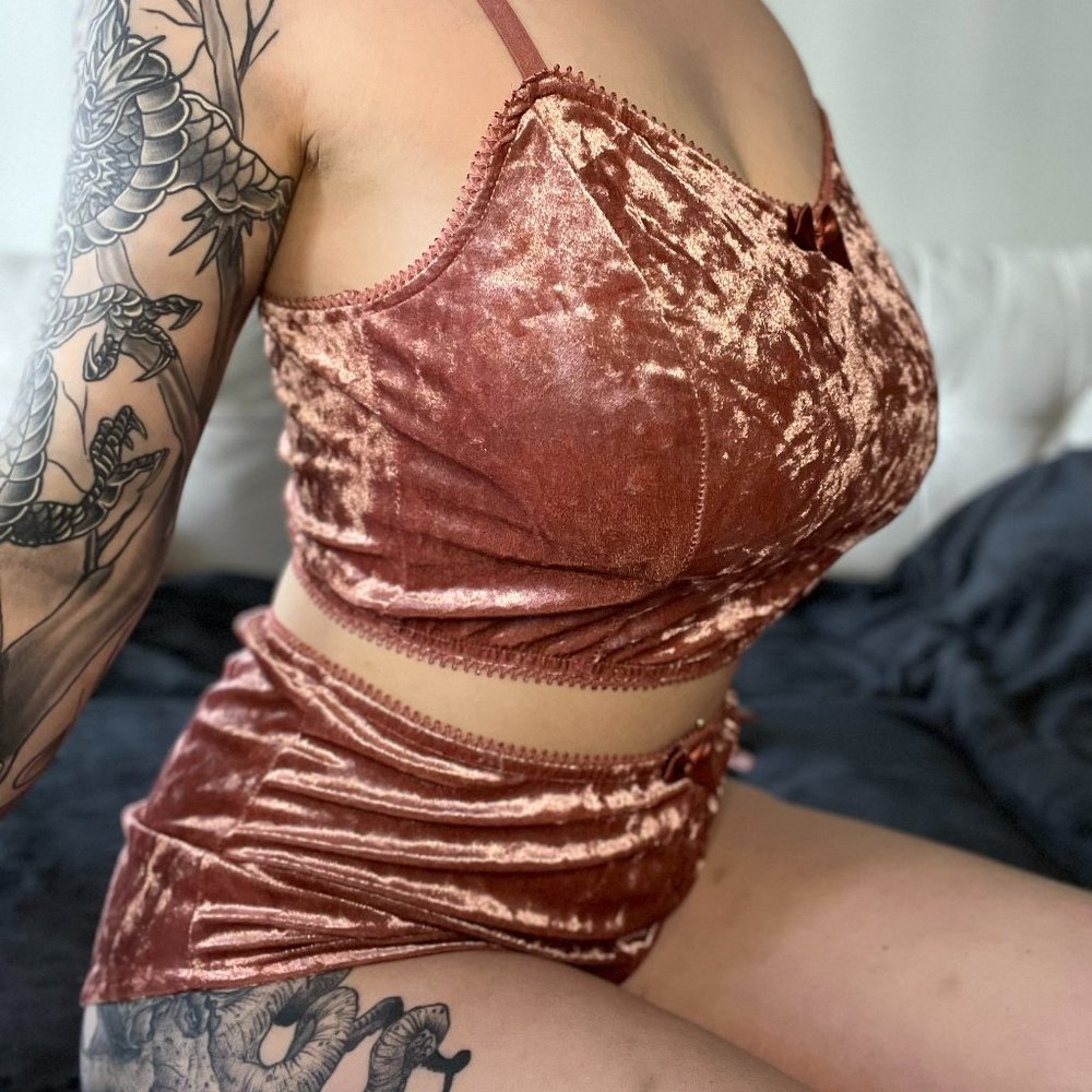 Velvet Night Time Set